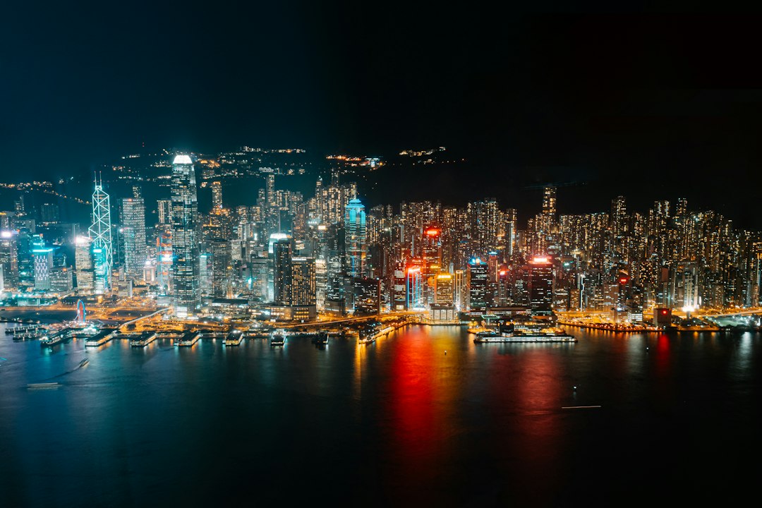 Découvrez le charme de Sky100 à Hong Kong - Tsim Sha Tsui | Secret World Trip Planner
