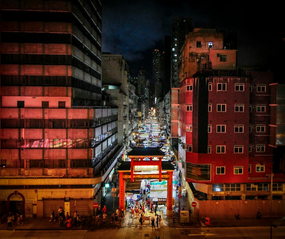 Découvrez le temple Man Mo à Hong Kong - Sheung Wan | Secret World Trip Planner