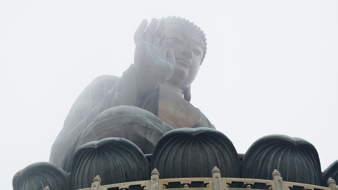 À la découverte du Bouddha Tian Tan à Hong Kong - Lantau Island | Secret World Trip Planner