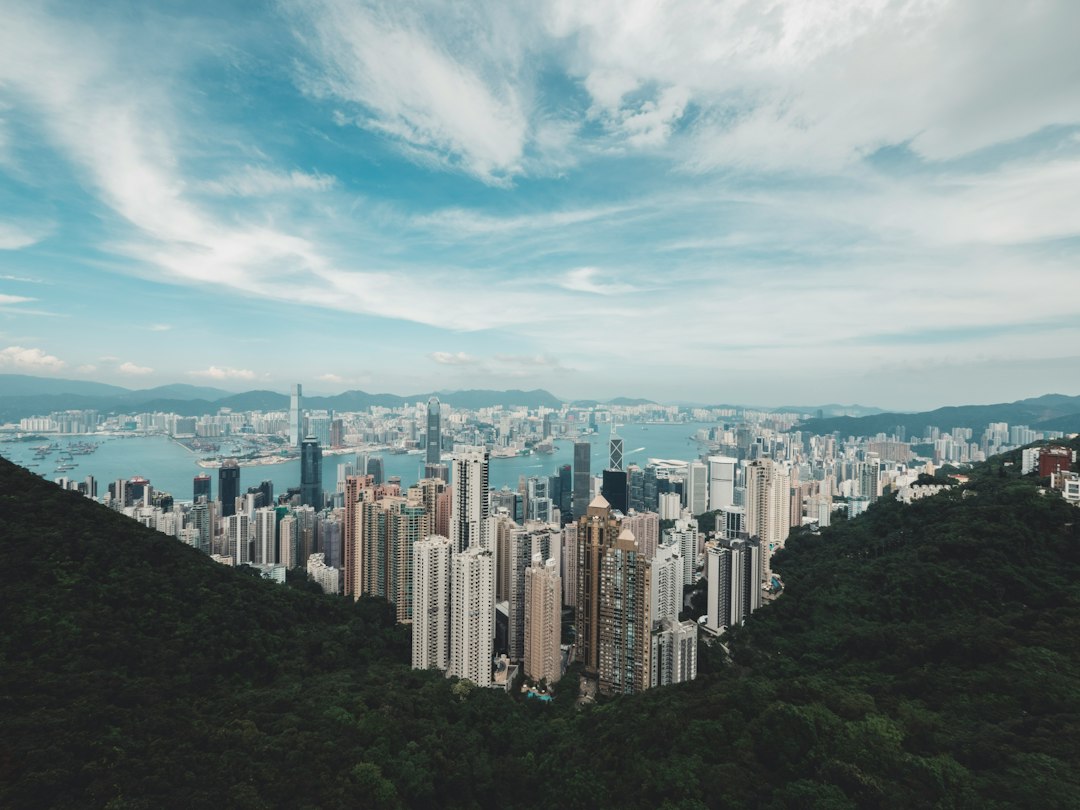 Узнайте о монастыре По Лин в Гонконге - Lantau Island | Secret World Trip Planner