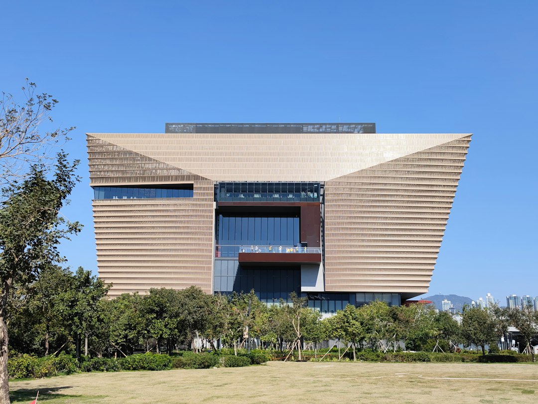 Descubra o Encanto do Museu do Palácio de Hong Kong - Tsim Sha Tsui | Secret World Trip Planner