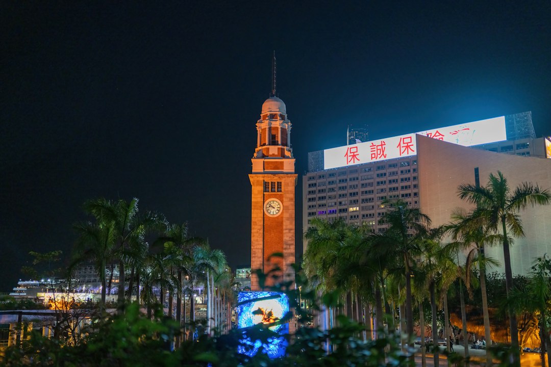 Магия башни с часами в Ковлуне - Tsim Sha Tsui | Secret World Trip Planner
