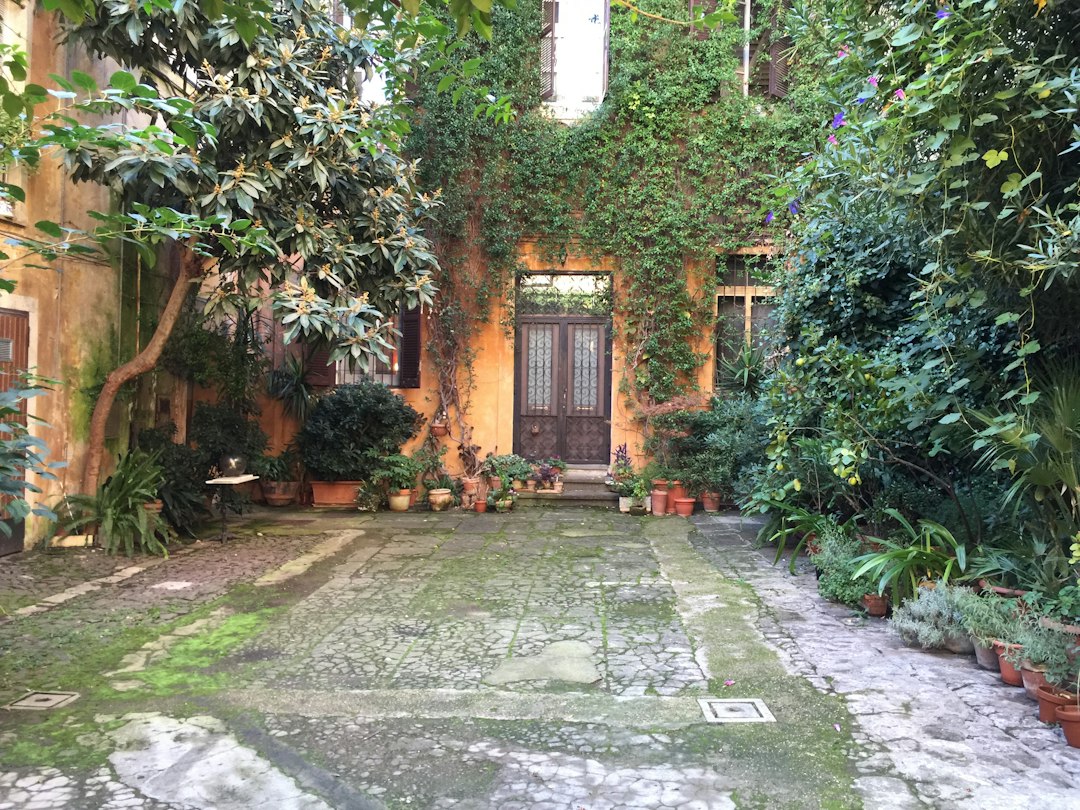 Il Giardino Lou Lim Ioc: Un'Oasi a Macao - 10 Estr. de Adolfo Loureiro | Secret World Trip Planner