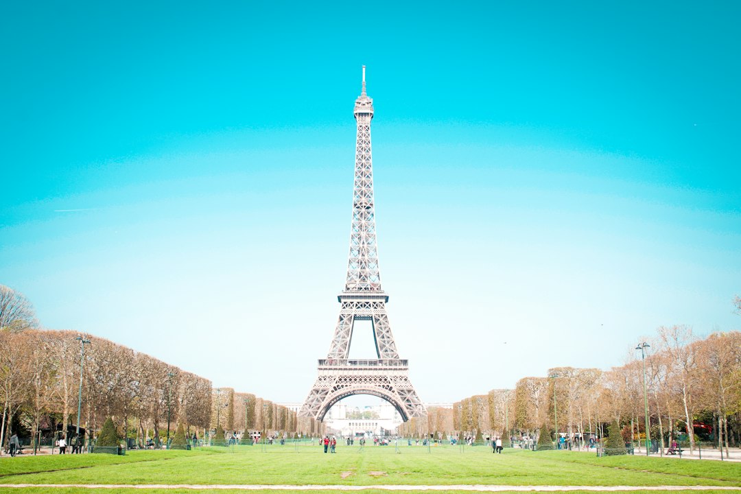 Секретный мир 2026: тест в Париже, действительно ли работает? - Parigi | Secret World Trip Planner