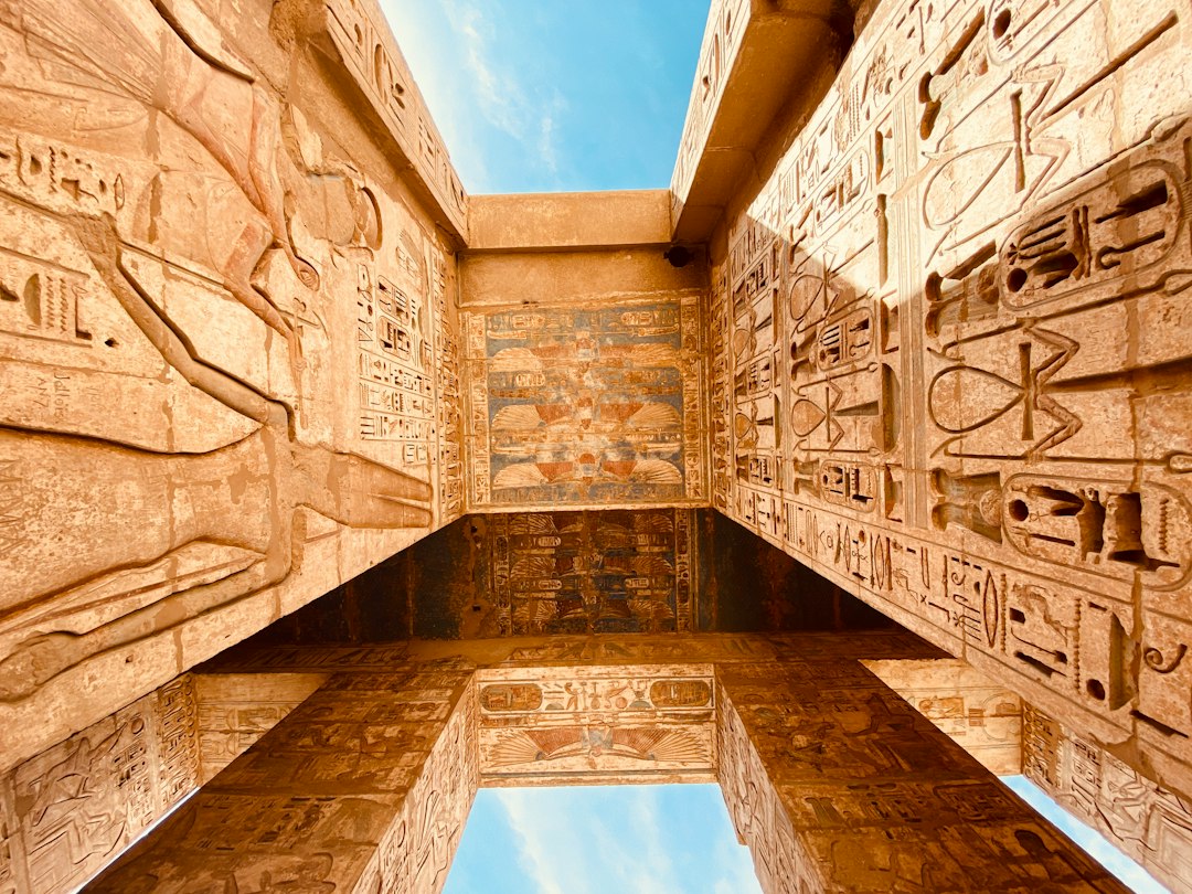 알 셔르비니 탐험: 이집트 문화 여행 - Al Manteqah Ath Thamenah | Secret World Trip Planner