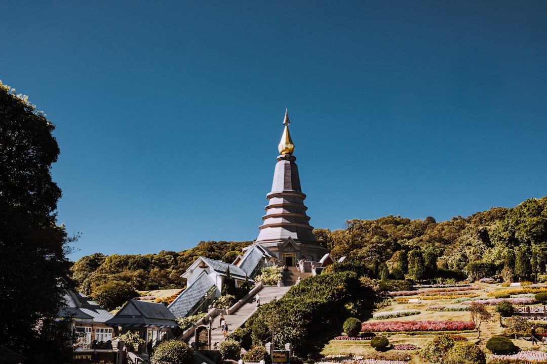 Doi Inthanon: sentieri nella foresta più alta della Thailandia - Chom Thong District | Secret World Trip Planner