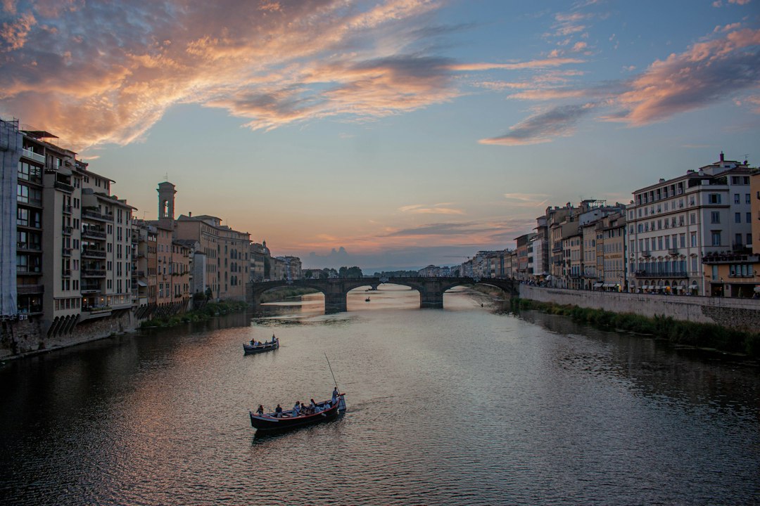 Секретный мир против TripIt: какая апп победит в Флоренции? - Firenze | Secret World Trip Planner