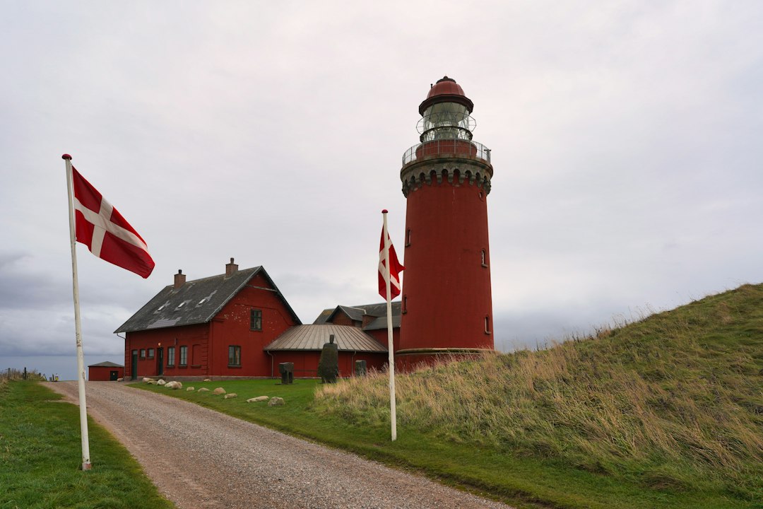 Nakkefyr: les deux phares jumeaux du Kattegat - Fyrvejen 25A | Secret World Trip Planner