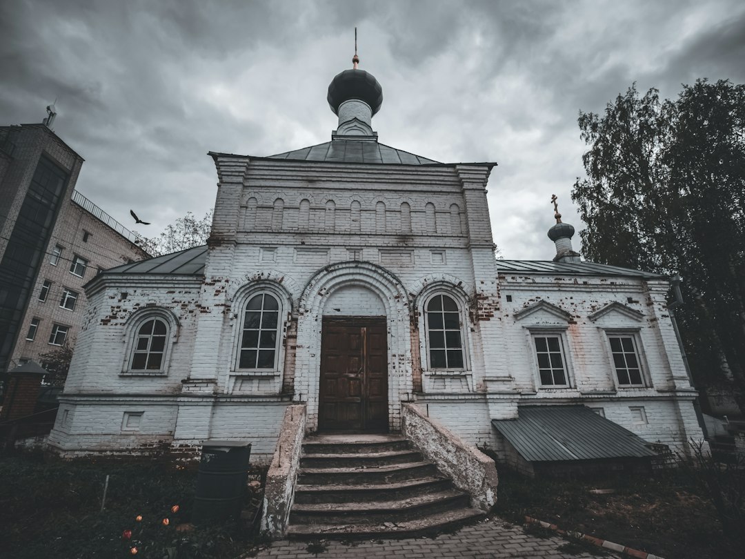 La Cámara Episcopal de Veliky Novgorod: un gótico ruso - Novgorodskaya oblast' | Secret World Trip Planner