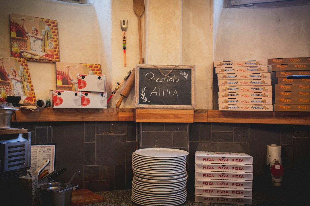 Trattoria da Mauro à Zello : tortellini et ragù émilien - 52 | Secret World Trip Planner
