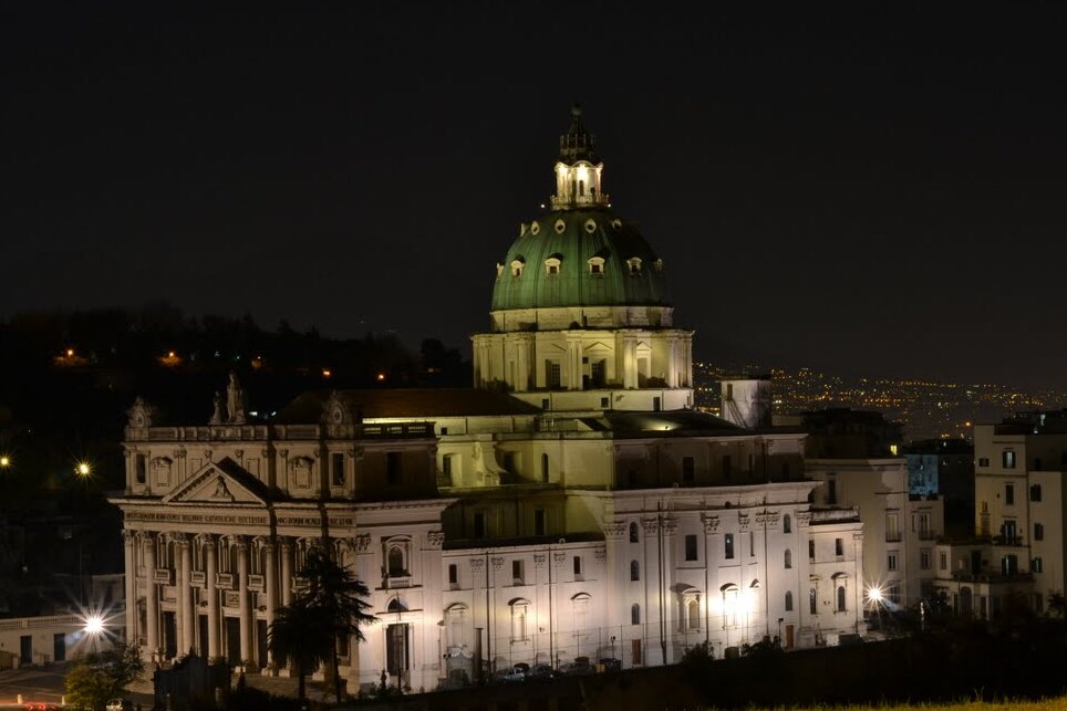 ਝਰਨੇ ਦੇ Capodimonte - Napoli | Secret World Trip Planner