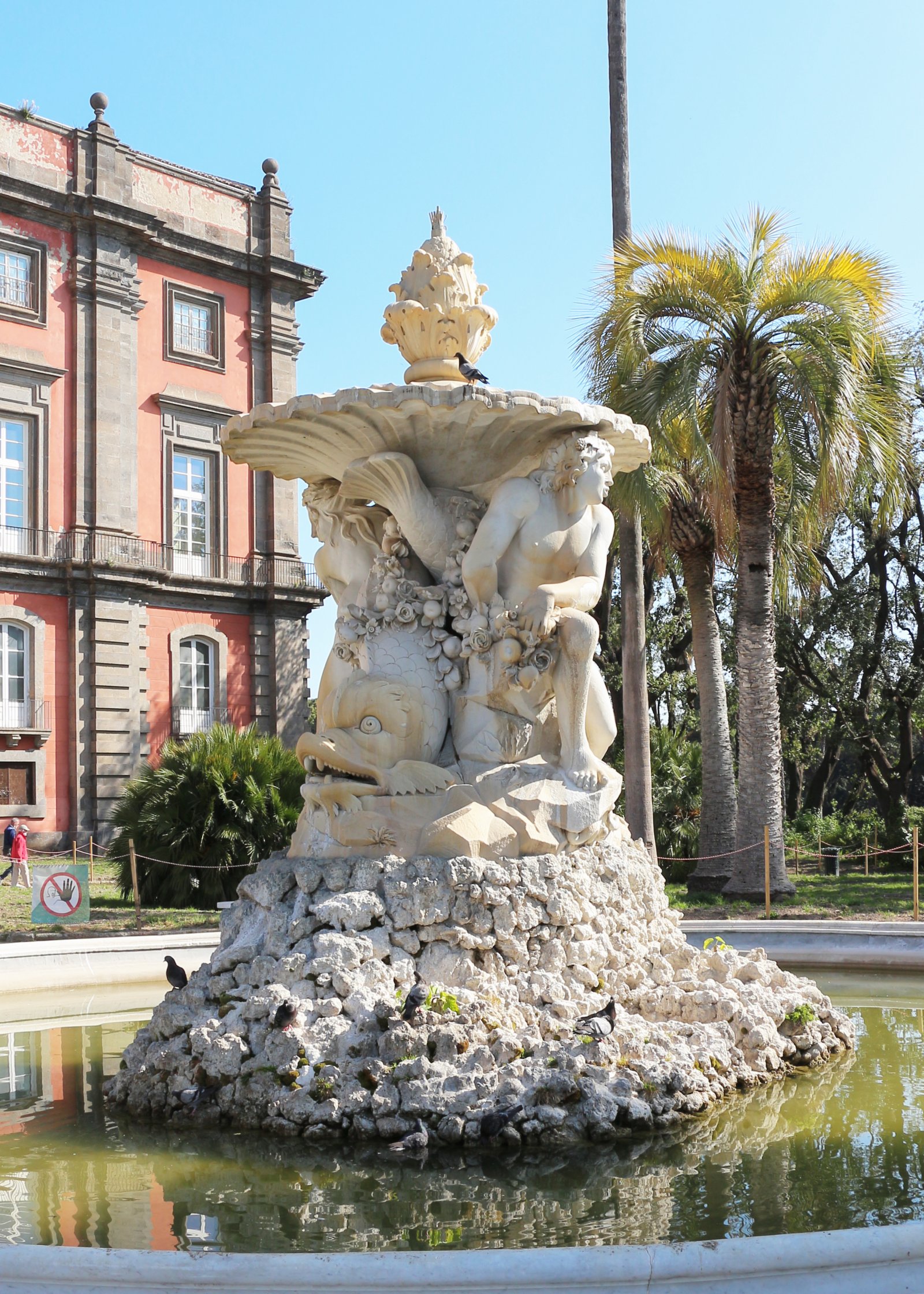 ਝਰਨੇ ਦੇ Belvedere ਦਾ Capodimonte - Napoli | Secret World Trip Planner