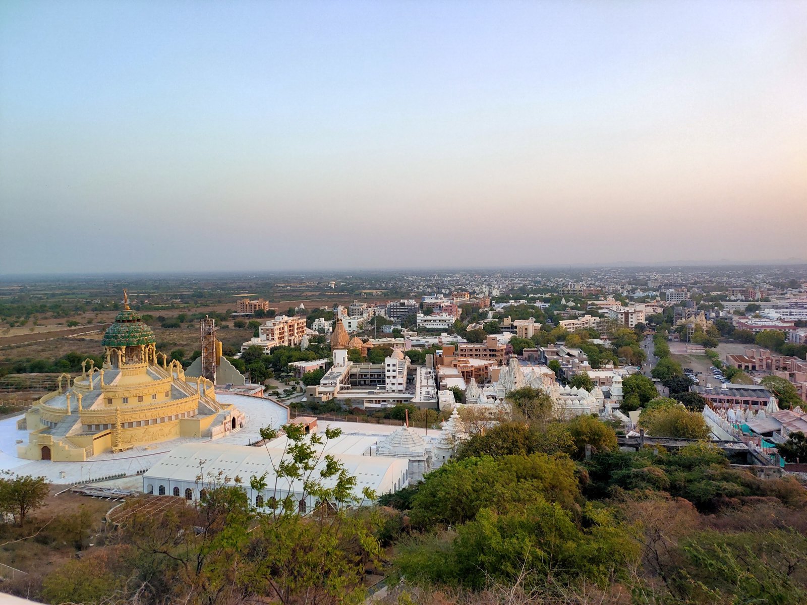 Jainism and The Shatrunjaya Hill site - Ahmedabad | Secret World Trip Planner