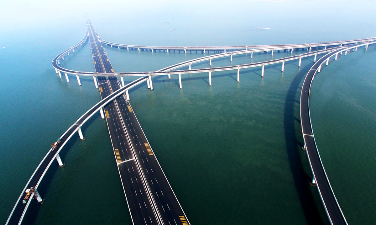 jiaozhou-bay-bridge-worlds-longest-sea-secret-world