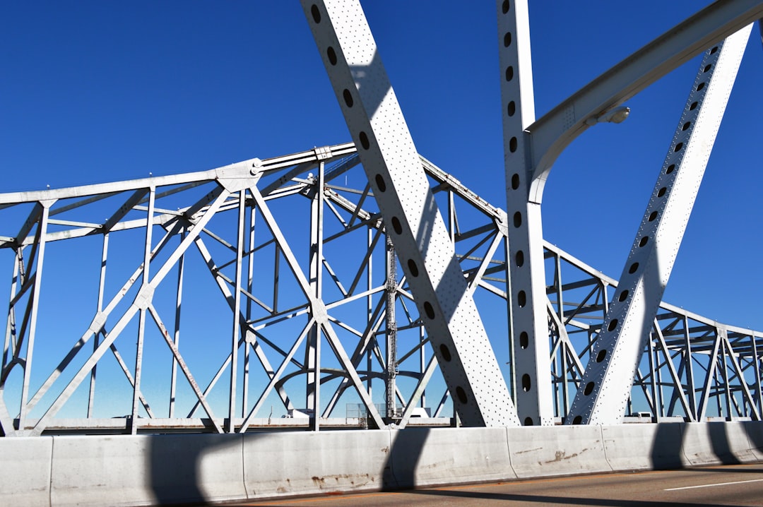 ポンチャートレイン湖コーズウェイ - New Orleans | Secret World Trip Planner