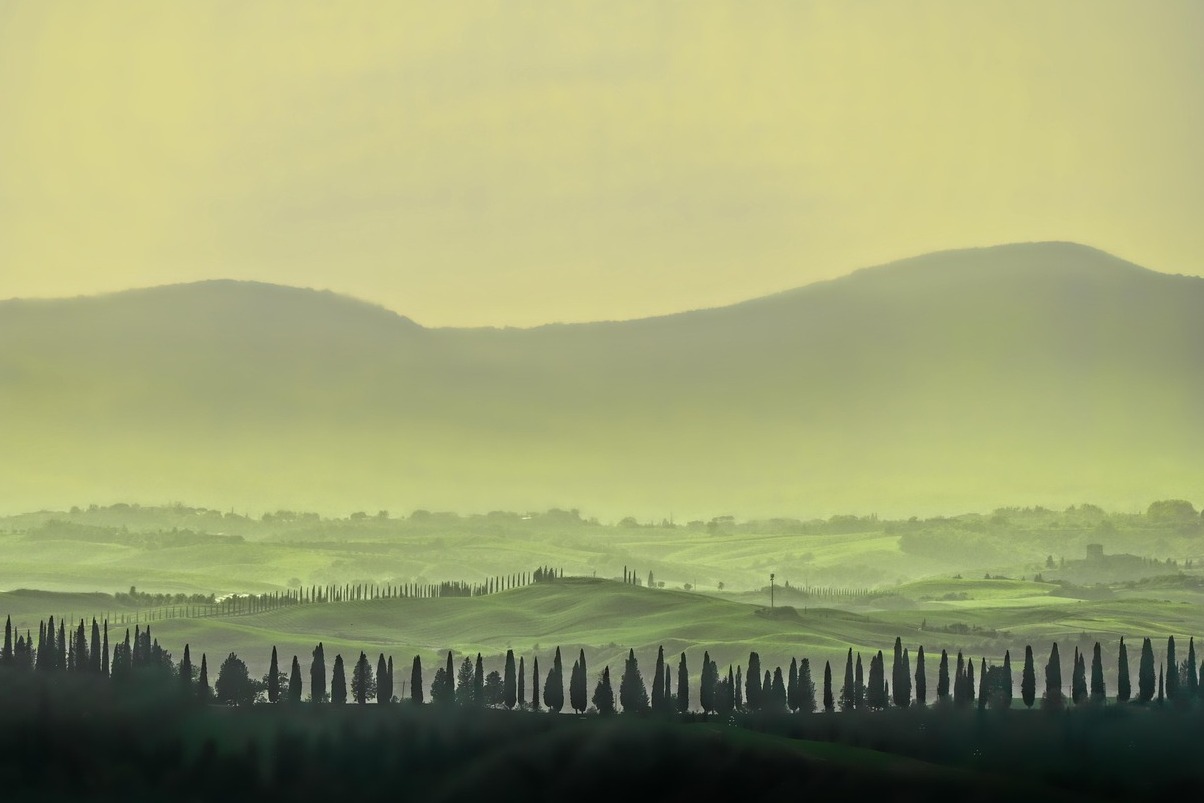 ממוקם בין גבעות ירוקות - Salò | Secret World Trip Planner