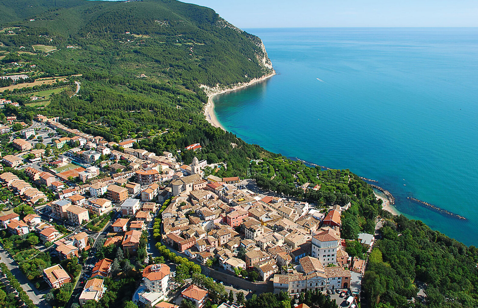 Parku Conero / Sirolo - Sirolo | Secret World Trip Planner