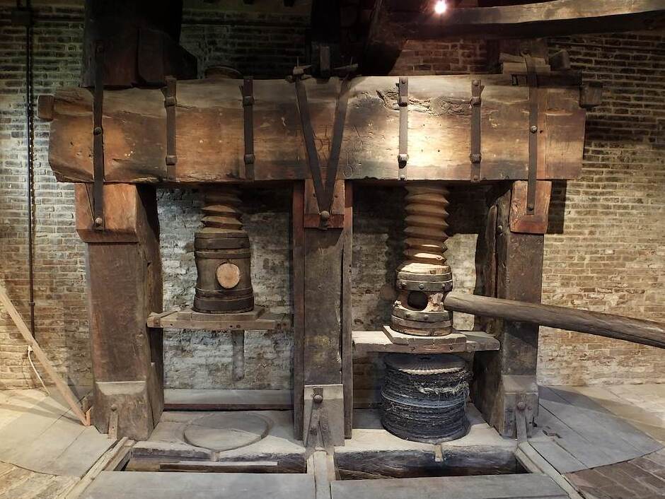 Frantoio storico s. Dolci - Monte San Vito | Secret World Trip Planner