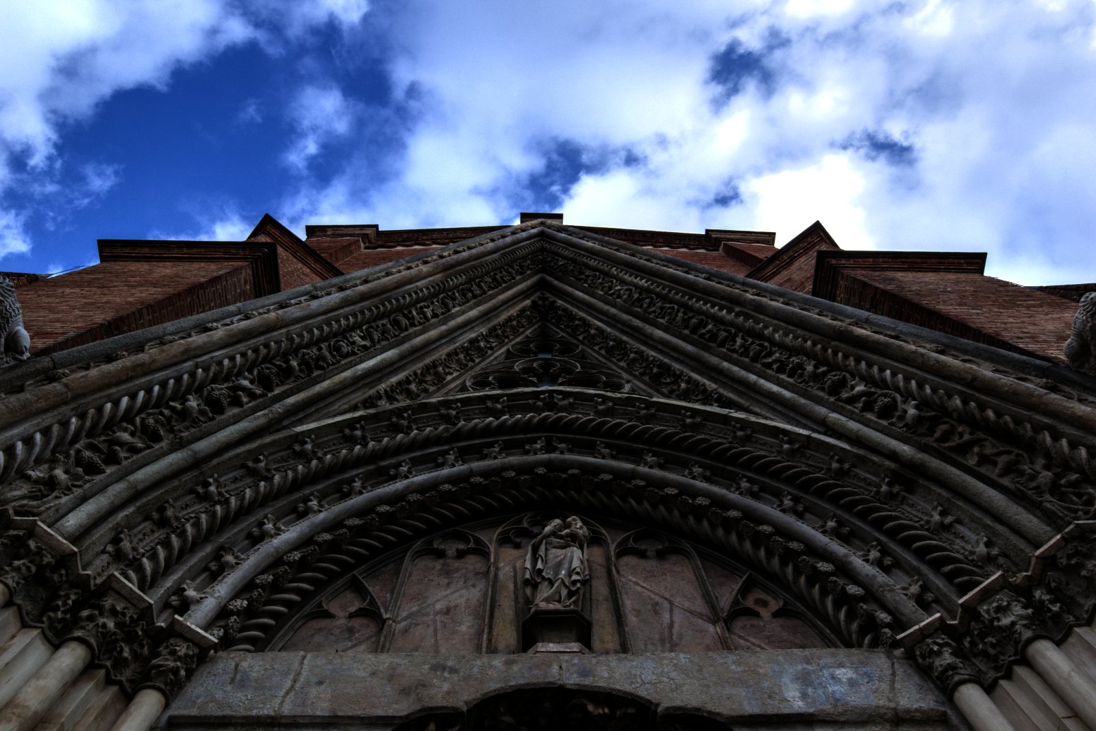 Catedral de Chieri - Chieri | Secret World Trip Planner