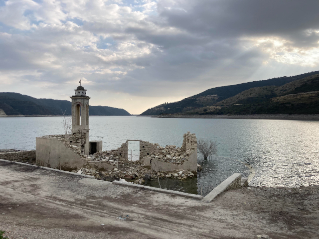 Sezoninis Alasos Švento Mikalojaus bažnyčios panardinimas - Alassa | Secret World Trip Planner