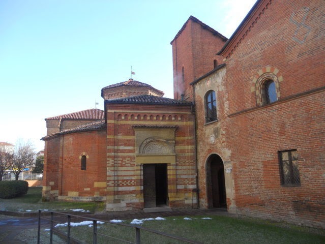 ບັບຕິສະມາຂອງ San Pietro - Asti | Secret World Trip Planner