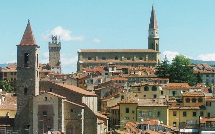 அரெஸ்ஸோ - Arezzo | Secret World Trip Planner