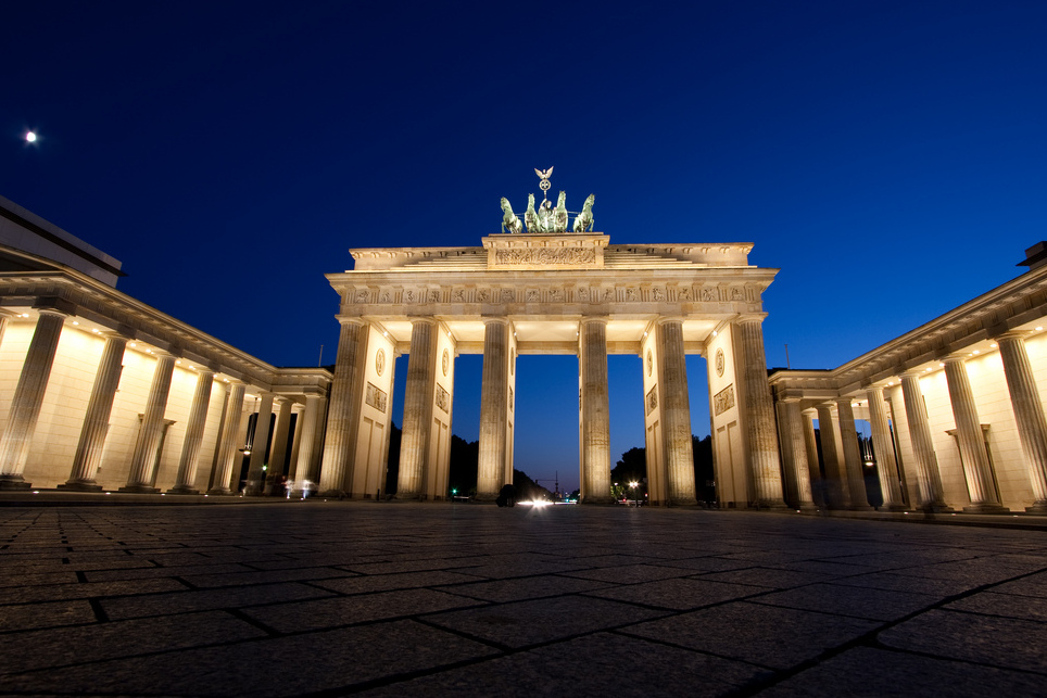 เบอร์ลิน/ที่ germany. kgm ประตู - Berlin | Secret World Trip Planner