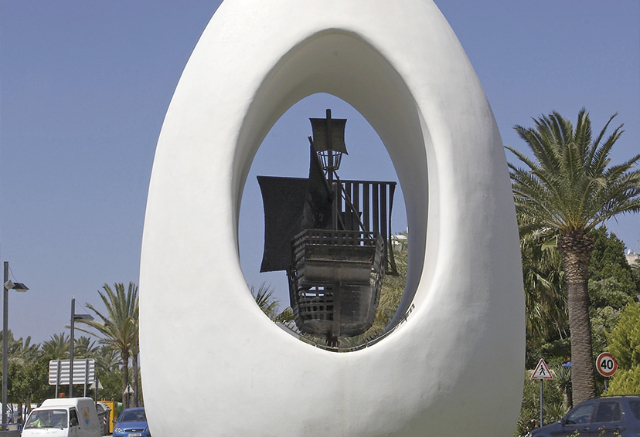 ਕੋਲੰਬਸ ਦਾ ਅੰਡੇ - Sant Antoni de Portmany | Secret World Trip Planner