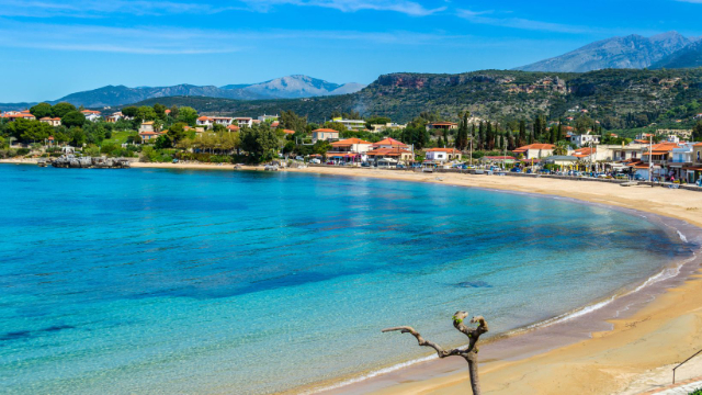 Η αληθινή προέλευση του Ζορμπά: Αποκαλύπτοντας τον άνθρωπο που ενέπνευσε ένα κλασικό λογοτεχνικό έργο - Maina | Secret World Trip Planner