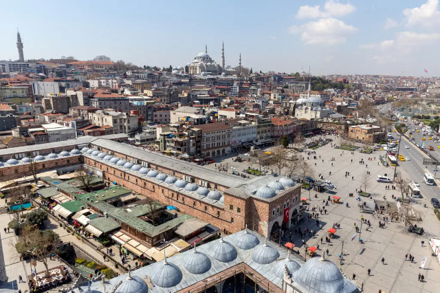 Praza Eminonu - Tahtakale | Secret World Trip Planner