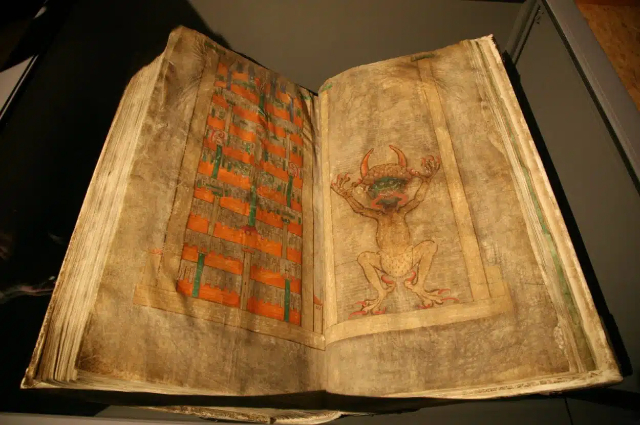 Codex Gigas, Đavolja Biblija - 114 46 Stockholm | Secret World Trip Planner