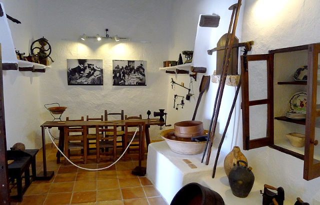 ایبیزا کا ایتھنوگرافک میوزیم - Santa Eulària des Riu | Secret World Trip Planner