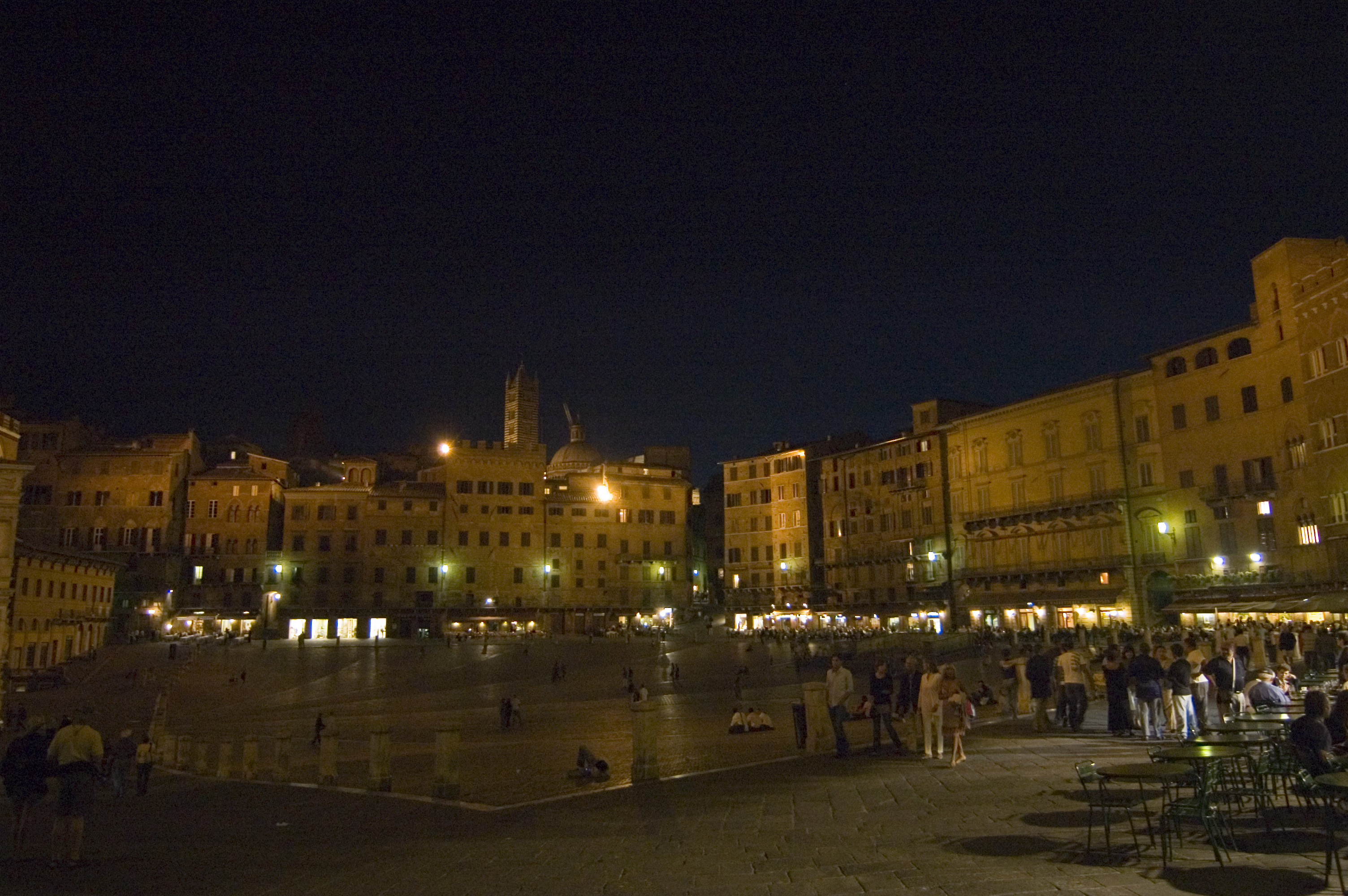 Maydon kvadrati - Siena | Secret World Trip Planner