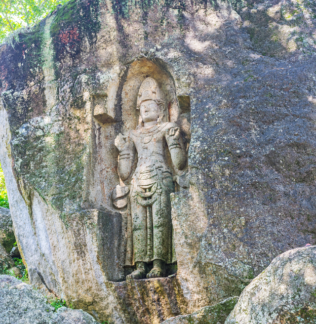 Statuia Kushtarajagala - Weligama | Secret World Trip Planner