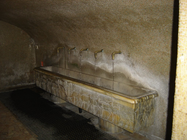 ملاذ سانتا ماريا ديل فونتي في كارافاجيو - Santuario di Caravaggio | Secret World Trip Planner