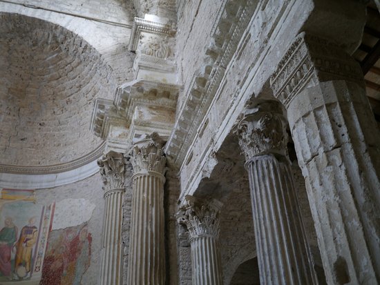 Spoleto | La Basílica de San Salvatore