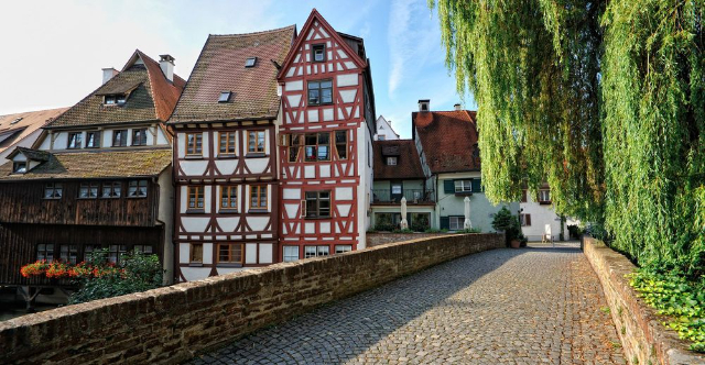 Fischerviertel (منطقه ماهیگیران) Ulm - Ulm | Secret World Trip Planner