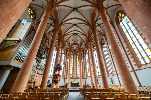 Kutsal Ruh Kilisesi - Heidelberg | Secret World Trip Planner