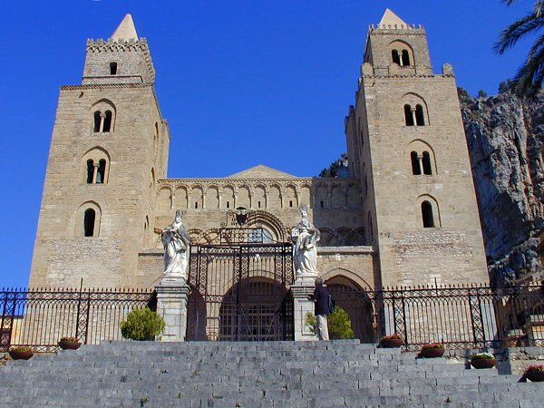 کلیسای جامع سفالو