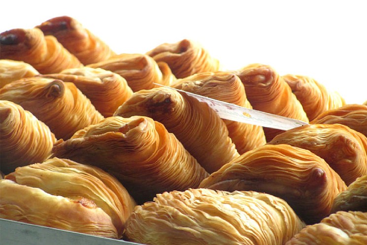 Sean-Pasticceria Carraturo - Napoli | Secret World Trip Planner