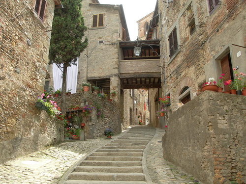 ಆಂಘಿಯಾರಿ - ರಹಸ್ಯ ಪ್ರಪಂಚ - Anghiari AR | Secret World Trip Planner