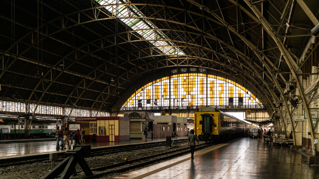 Bahnhof Bangkok (Hua Lamphong) - Khet Pathum Wan | Secret World Trip Planner