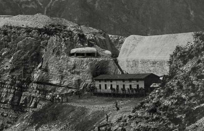 قلعه پوزاچیو