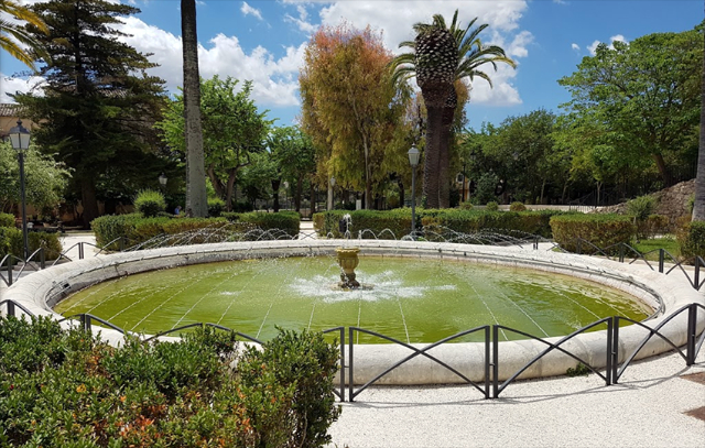 इबलान बगैचा - Ragusa | Secret World Trip Planner