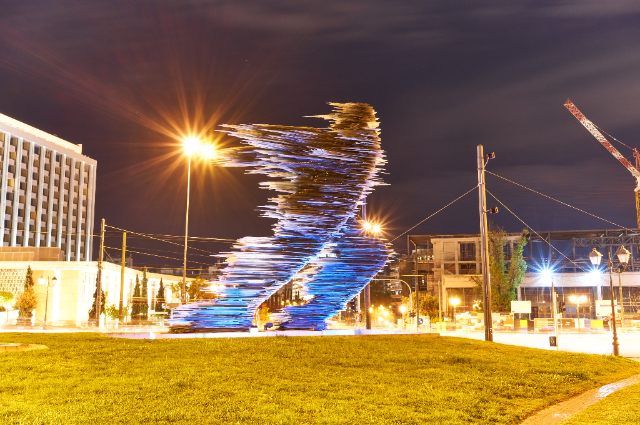 Dromeas, O Corredor de Vidro de Atenas: Uma escultura em movimento - Athens | Secret World Trip Planner