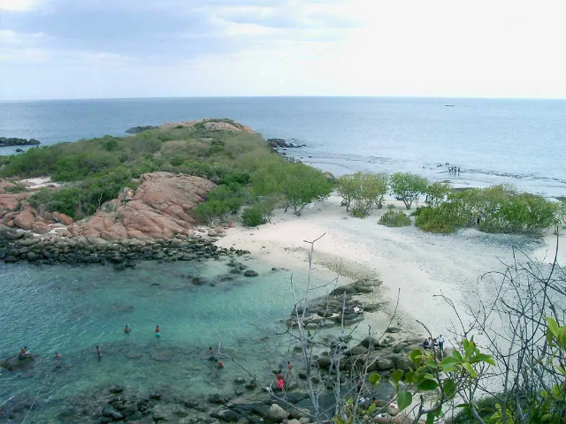 Shark Point Reef - Pigeon Island Nature Trail | Secret World Trip Planner