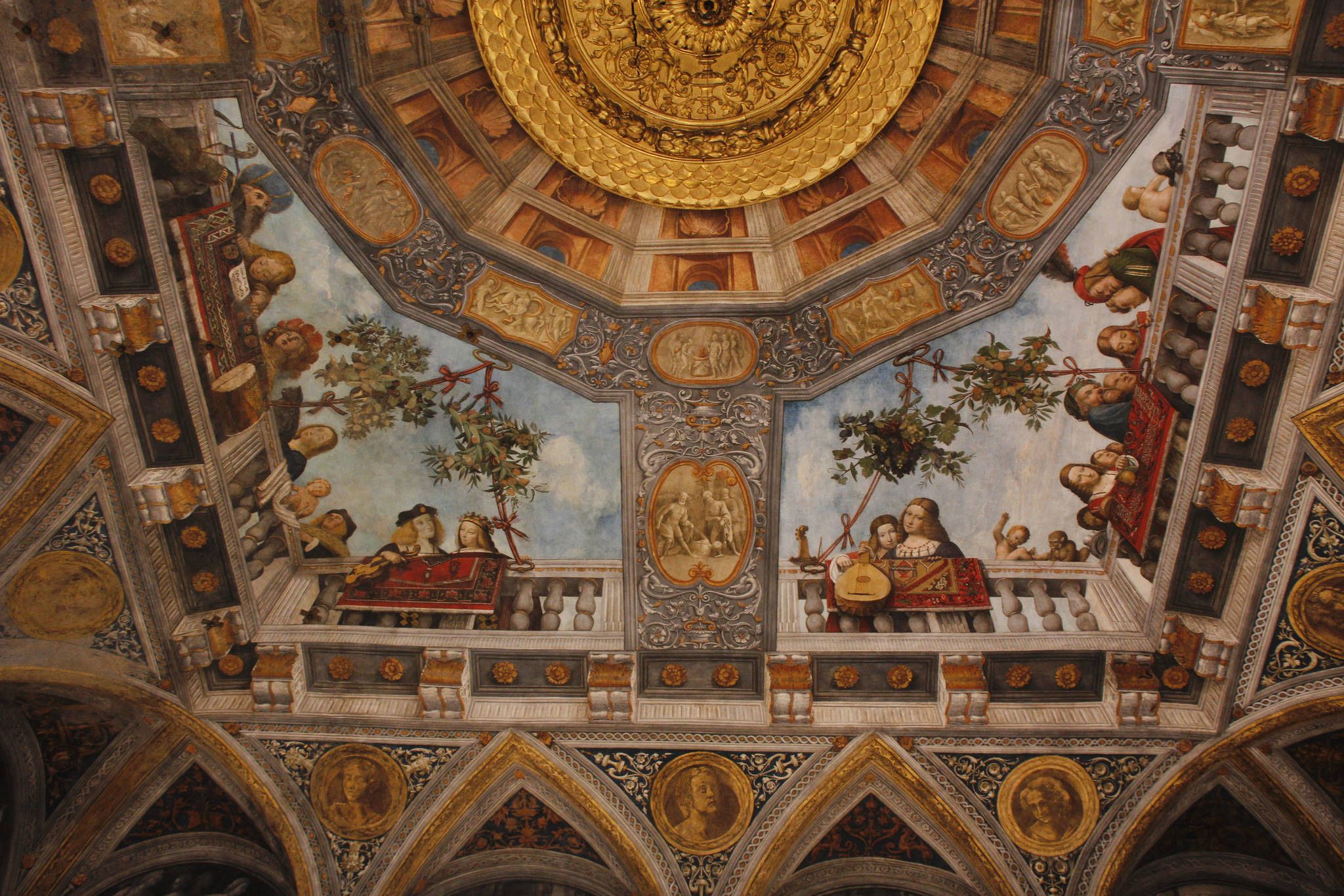 Palazzo Costabili, auch bekannt als &quo ...
