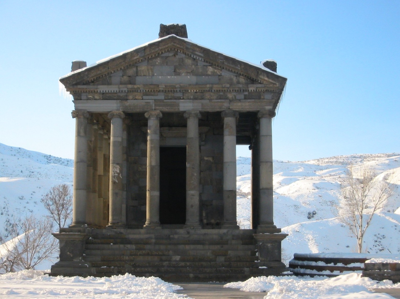 Garni temploma