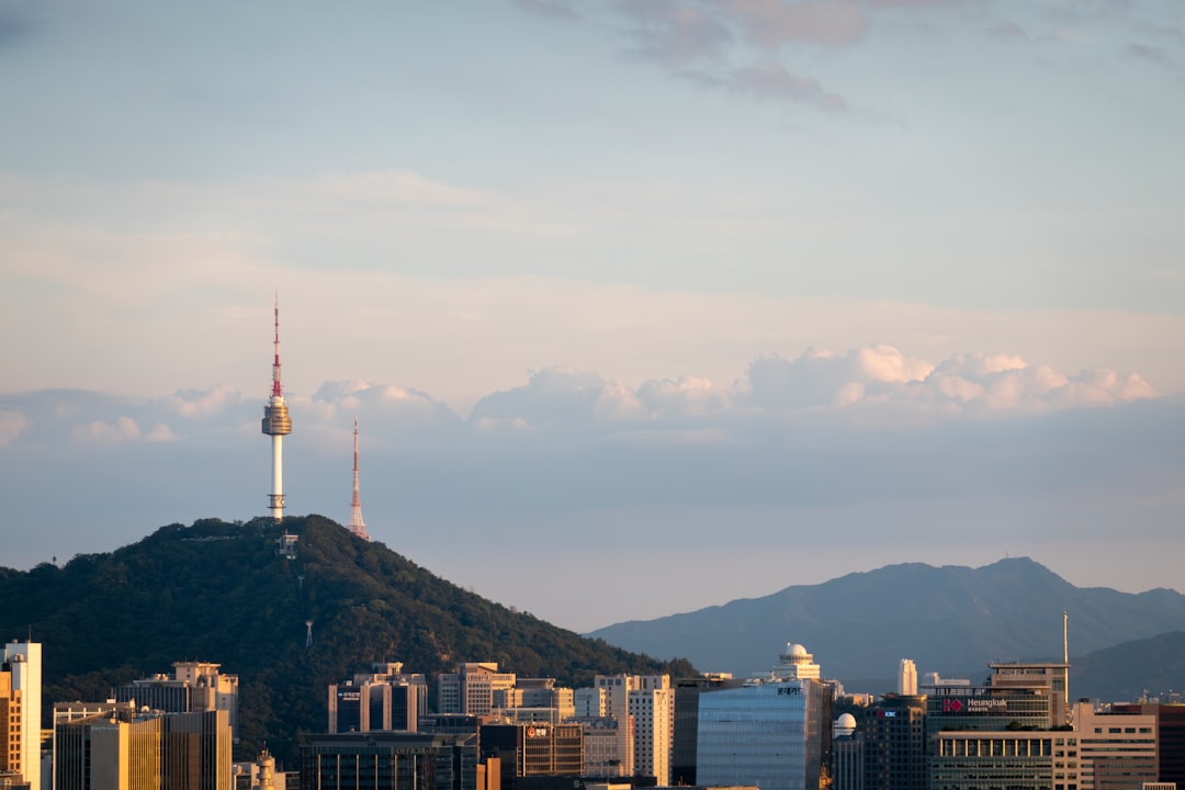 세계 산맥 기행, 서울에서 하루 만에 떠나는 법 - Seoul | Secret World Trip Planner
