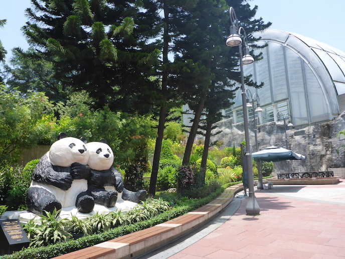 Pavilon Macau Giant Panda - Estr. de Seac Pai Van | Secret World Trip Planner